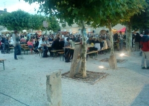 Marché gourmand in Blasimon